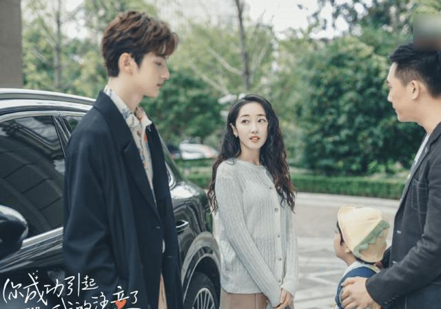小魔仙的晚礼服